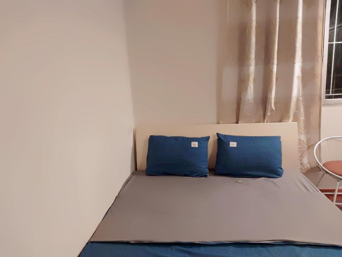 Da Tree Homestay Hanoi Bagian luar foto
