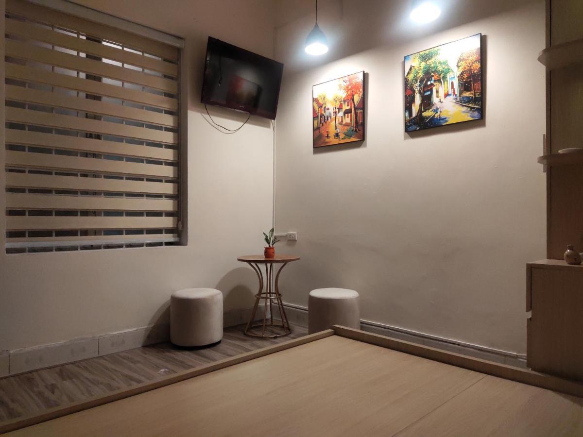Da Tree Homestay Hanoi Bagian luar foto